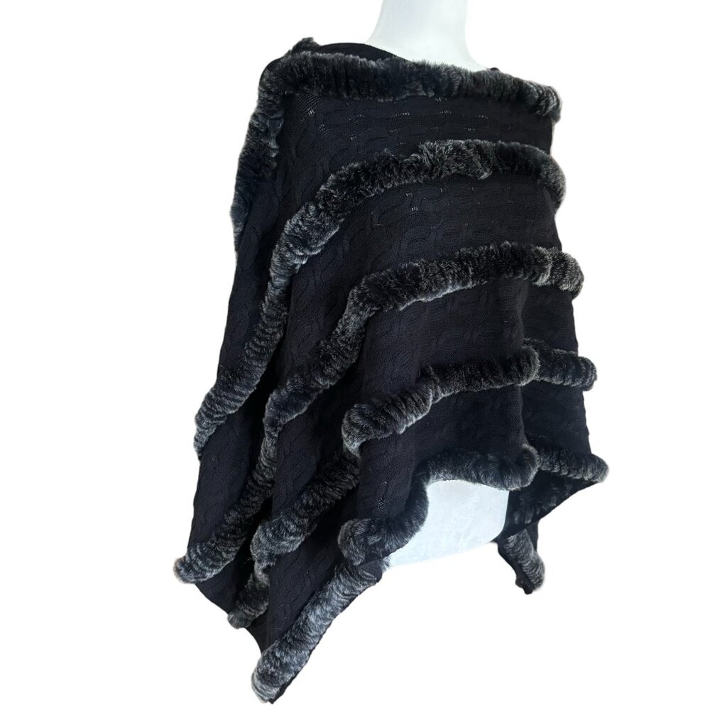 CLAUDIA NICOLE Merino Wool & Cashmere Poncho with Rabbit Fur trim, Size OS